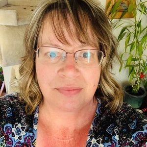 Meet your Posher, Sandy